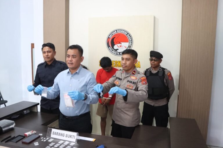 Seorang Pemuda di Kendari Diamankan Polisi Gegara Kedapatan Bawa Sabu 22 Gram