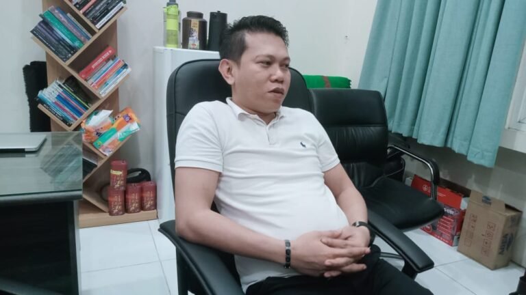 DPD PSI Kota Kendari Berdayakan Musisi Jalanan