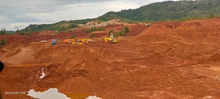 Kontraktor Mining PT. AMI Diduga Lakukan Penyerobotan Lahan Milik Kamiseng Warga Kolaka