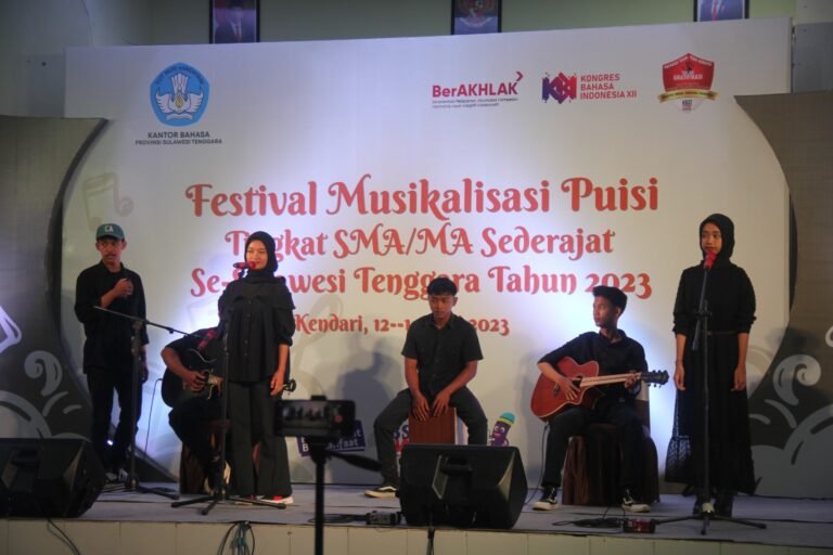 Juara Festival Musikalisasi Puisi yang Diselenggarakan KBST, SMAN 1 Kendari Bakal Wakili Sultra di Kancah Nasional