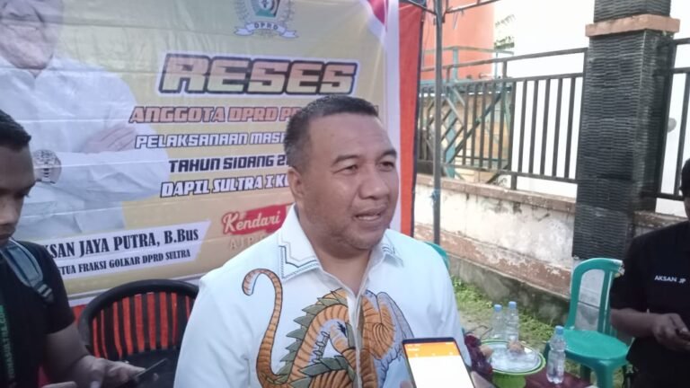 AJP Reses di Tiga Kelurahan di Kendari, Warga Keluhkan Soal Lampu Jalan dalam Lorong-lorong yang Masih Minim