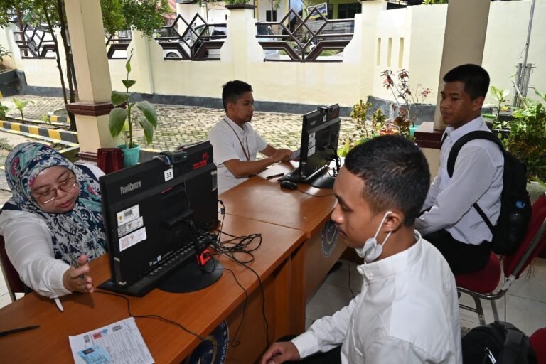 Pastikan Proses Berjalan Baik, Kanwil Kemenkumham Sultra Awasi Langsung Tes Poltekip dan Poltekim