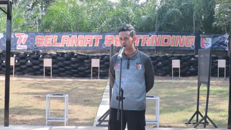 Sambut HUT Bhayangkara ke 77, Kapolres Konsel Buka Kejuaraan Menembak