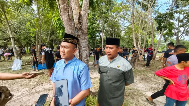Brimobda Sultra Salurkan 82 Ekor Sapi Kurban ke Masyarakat