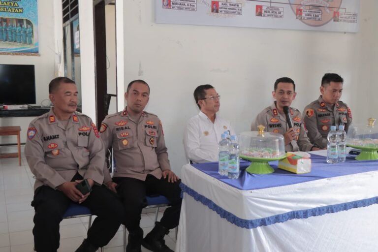Kapolres Konsel Temui Masyarakat Laeya Bahas Pengaktifan FKPM