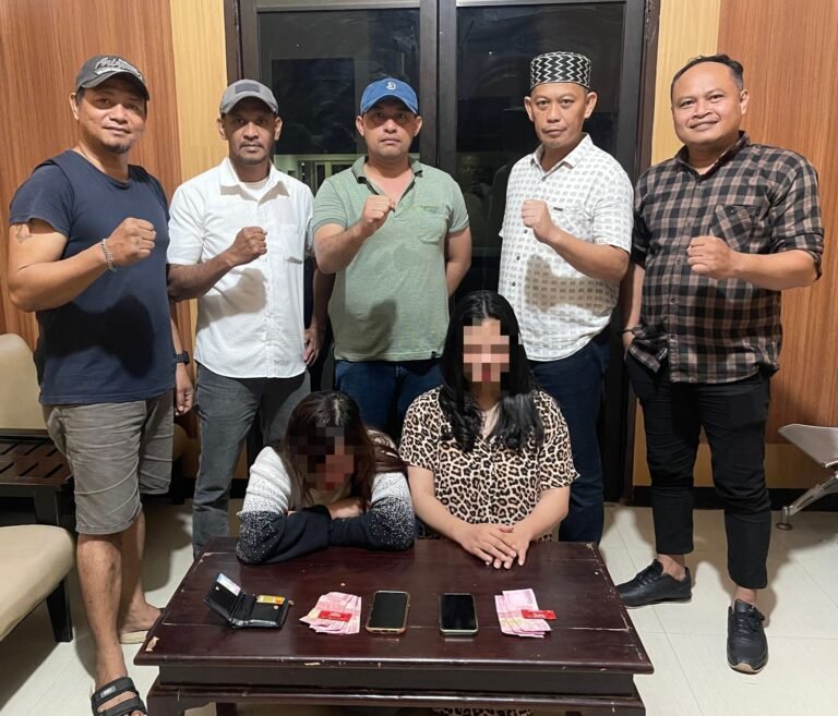 Polda Sultra Kembali Mengamankan Seorang Mucikari di Suite Hotel Kendari