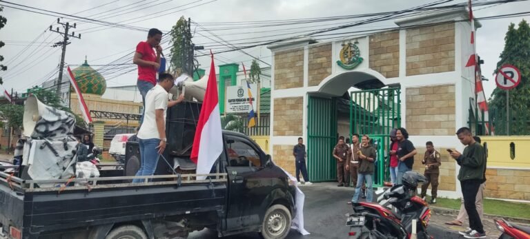 Konsorsium NGO Bersatu Desak Kejati Periksa Gubernur Sultra Soal Dugaan Sejumlah Mega Proyek yang Mangkrak