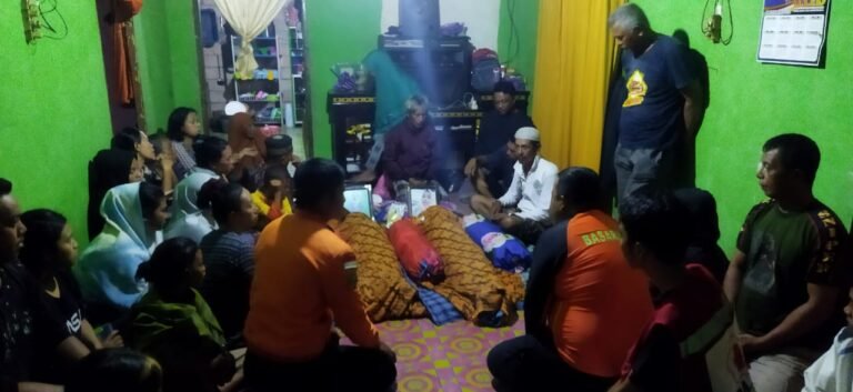Dua Bersaudara yang Tenggelam di Muara Sungai Sampara Ditemukan Meninggal Dunia