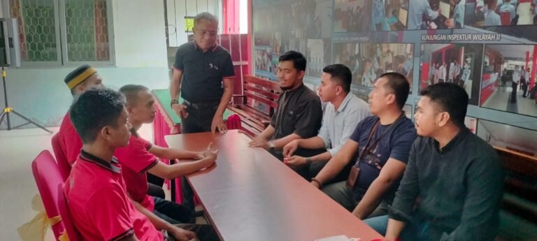 Pastikan Pelayanan Sesuai SOP, Kakanwil Lakukan Inspeksi Mendadak di Rutan kelas II A Kendari