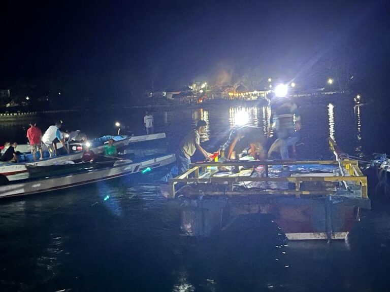 Kapal Tenggelam di Teluk Mawasangka Tengah, Terkini 33 Orang Ditemukan Selamat dan 15 Orang Meninggal Dunia