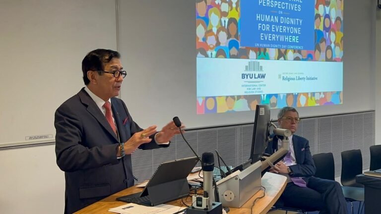 Di Oxford, Menkumham Bicara Soal Human Dignity
