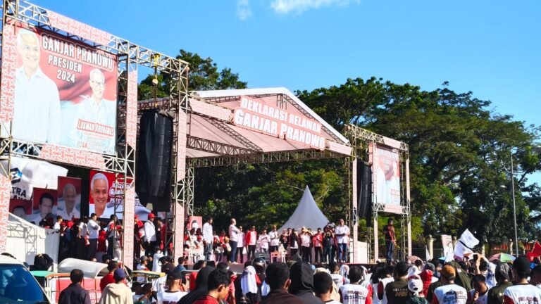 Ribuan Relawan di Sultra Deklarasikan Ganjar Pranowo Presiden