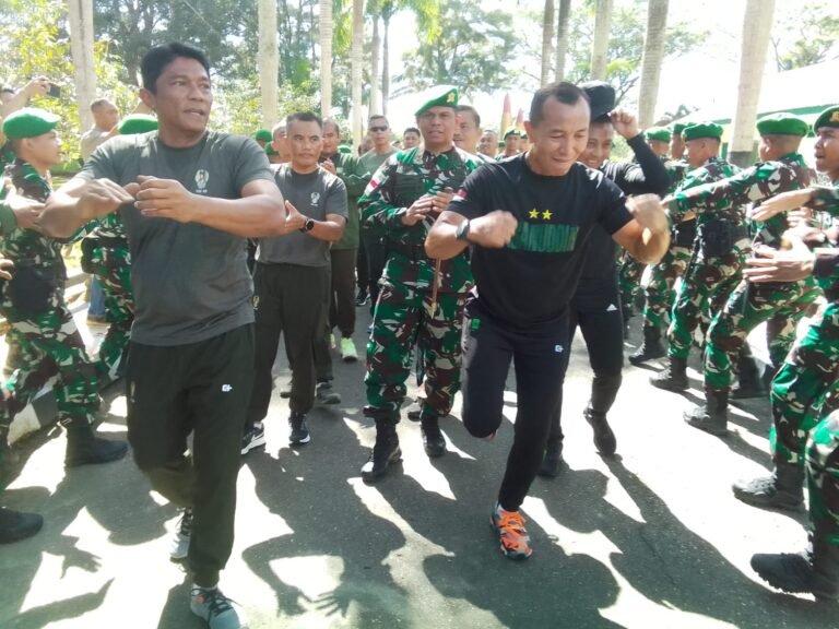 Penerimaan Satgas Pamtas Yonif 725 Woroagi, Pangdam XIV Hasanuddin Apresiasi Atas Keberhasilan dan Segera Adaptasi Tugas Pengamanan Pemilu