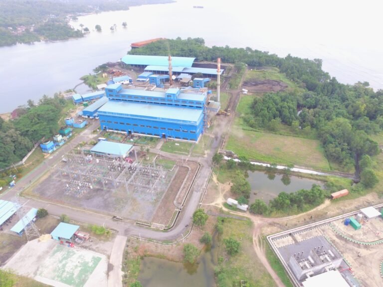 PLN NP UPDK Kendari Pastikan Pasokan Listrik di Sultra Tetap Terjaga