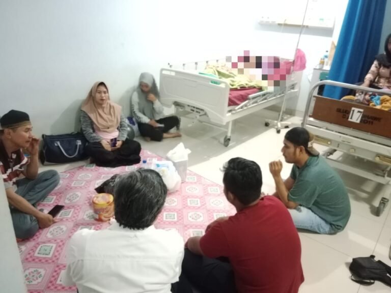 PT WIKA Beri Santunan ke Korban Laka Lantas di Puriala Konawe