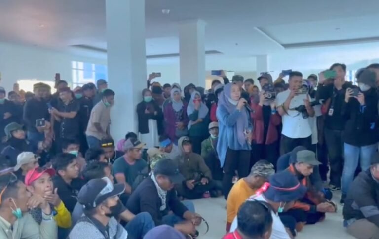 Ribuan Warga di Wawonii Terkena PHK Gegara Aktivitas PT GKP Berhenti, Pemda Diminta Beri Solusi