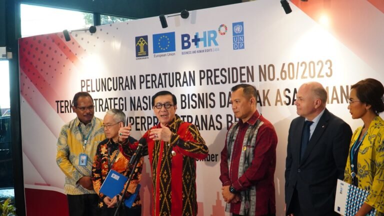 Komitmen Pemerintah Terhadap Implementasi UNGPs, Menkumham Luncurkan Perpres Nomor 60 Tahun 2023 Tentang Strategi Nasional Bisinis dan HAM