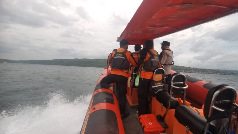 Seorang Nelayan Dikabarkan Hilang di Perairan Tolandona