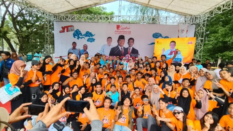 Meledak, Deklarasi Laskar Prabowo 08 di Sultra Dihadiri Ribuan Masyarakat