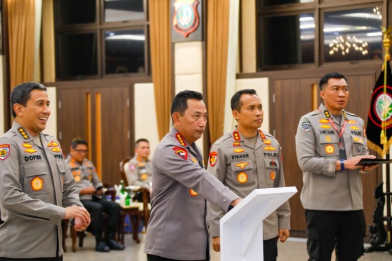 Jaga Netralitas Anggota, Polri Keluarkan Telegram Perilaku Bermedsos Jajaran