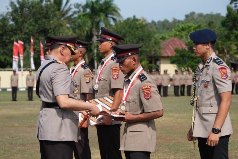 Lantik Bintara Muda Angkatan 50, Kapolda Sultra: Jaga Nama Baik Institusi Polri