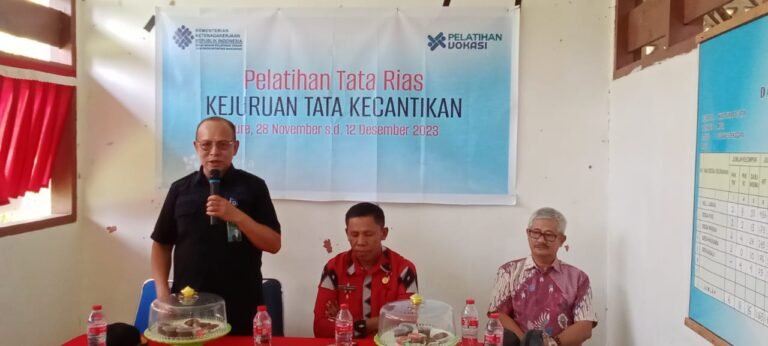 Tutup TMT di Kabupaten Muna, La Ode Haji Polondu Harapkan Siswa Lebih Produktif