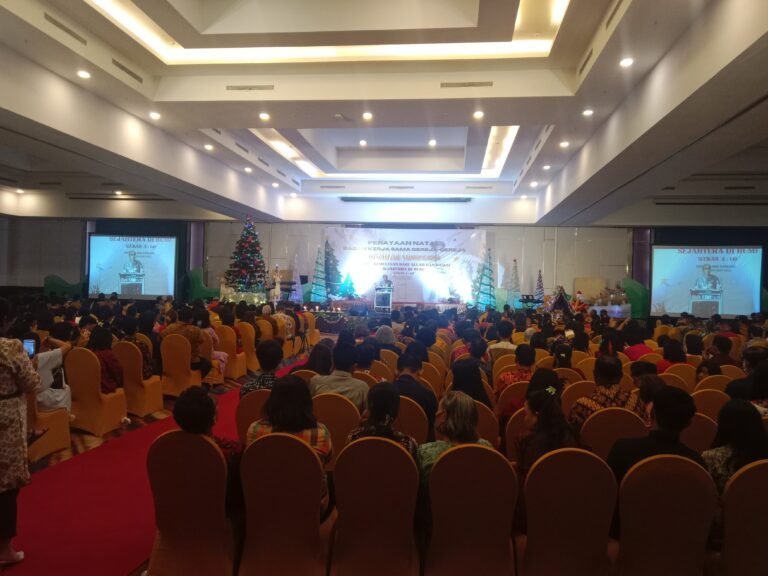 Natal Bersama Badan Kerjasama Gereja-gereja Sulawesi Tenggara, Sambut Tahun Baru 2024 Dengan Penuh Cinta Kasih