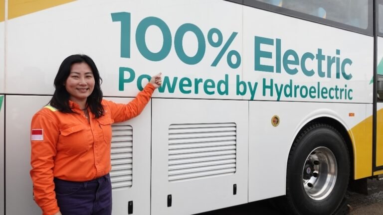 Komitmen Turunkan Emisi Karbon, PT Vale  Kembali Luncurkan Bus Listrik Buatan Indonesia