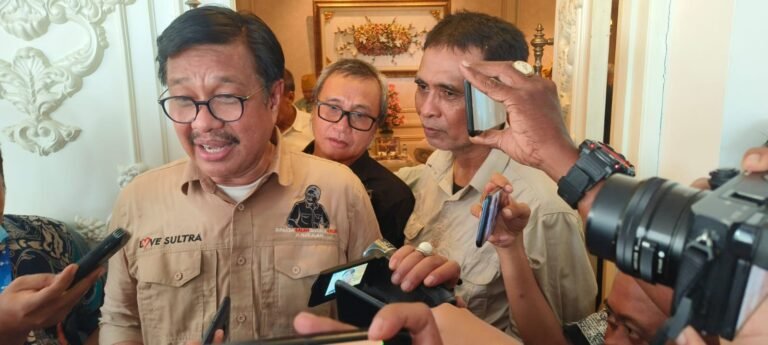 Usai Bebas, Nur Alam Komitmen Kembali untuk Bangun Sultra