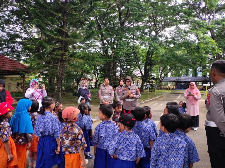 Polda Sultra Gelar Giat Polisi Sahabat Anak