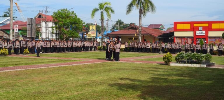 Persiapan PAM TPS, Polresta Kendari Gelar Upacara Pengecekan Personel dan Sarpras