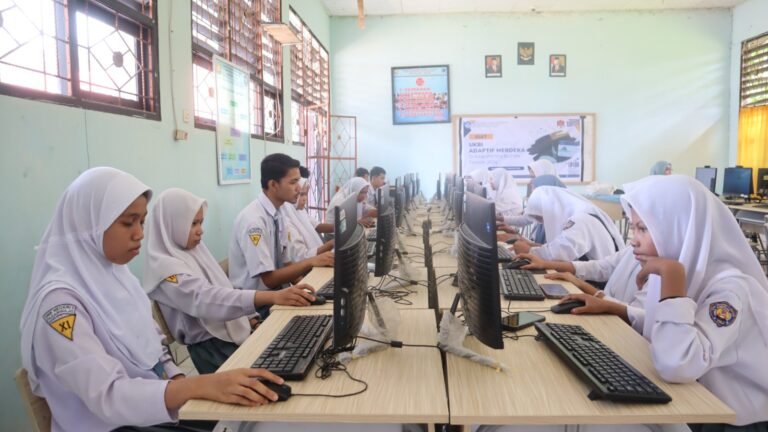 KBST Laksanakan Giat UKBI Adaptif Merdeka di Kabupaten Buton