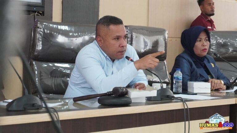 Kritiknya Ditanggapi Kadis Kominfo Sultra, Dewan di Kendari Sebut Tong Kosong Nyaring Bunyinya
