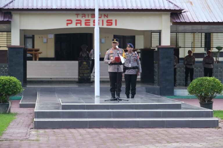 Pimpin Upacara Kesadaran Nasional, Wakapolda Sultra Minta Personel Jaga Kamtibmas Usai Momen Pemilu 2024