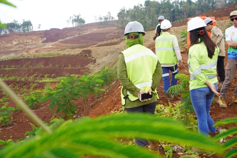 Kegiatan Penambangan di Pulau-pulau Kecil Masih Tetap Diperbolehkan