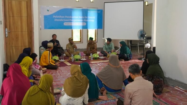 Dukung Pengembangan UMKM, PT Vale Gelar Pelatihan Pembuatan  Standarisasi Pengemasan Ikan Asap