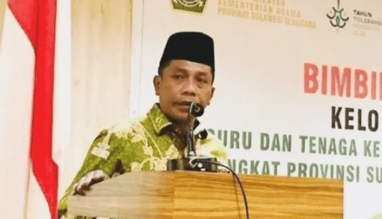Kakanwil Kemenag Sultra Desak The Park Laksanakan Rekomendasi Dewan Soal Genangan Air di MTsN 1 Kendari