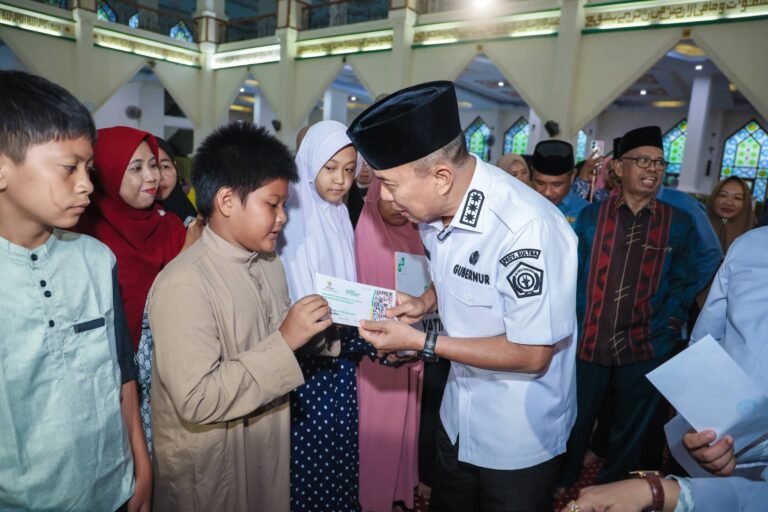 Gubernur Sultra Dorong ASN Optimalisasi Zakat Lewat BAZNAS