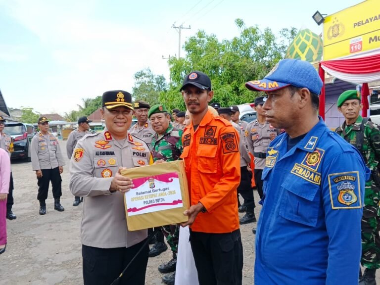 Kapolres Buton Cek Pos Pengamanan Operasi Ketupat Jelang Lebaran
