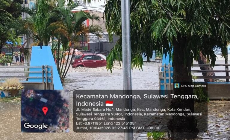 Hujan Satu Jam, Jalan Abdullah Silondae Kendari Tergenang Banjir