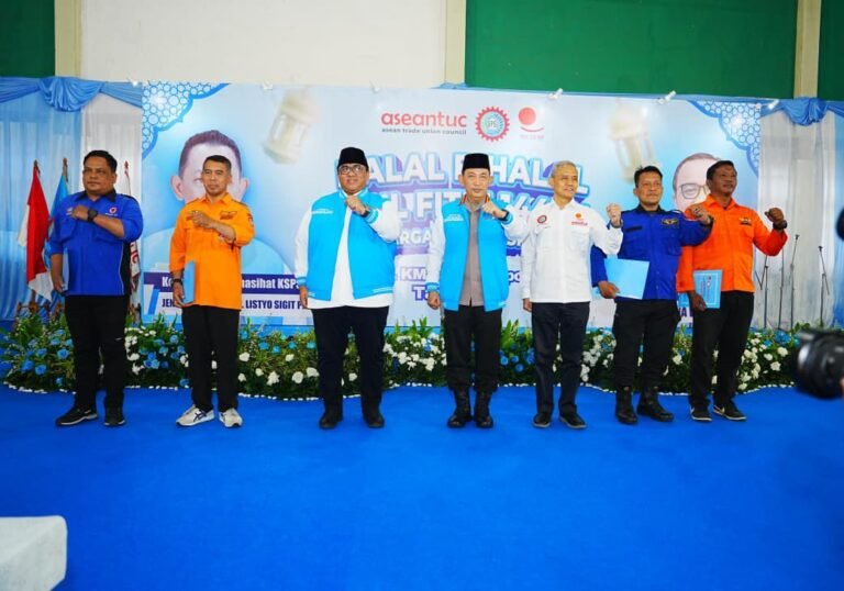 Kapolri Ajak Buruh Jaga Iklim Investasi Kondusif