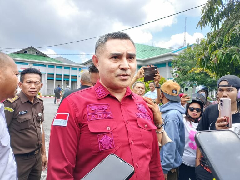 Kejati Sultra Didesak Tetapkan Bupati Bombana sebagai Tersangka