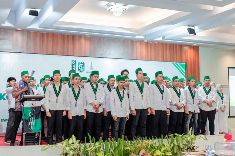 Pelantikan HmI Kendari 2026–2027, Yusril Tegaskan Kepemimpinan Progresif