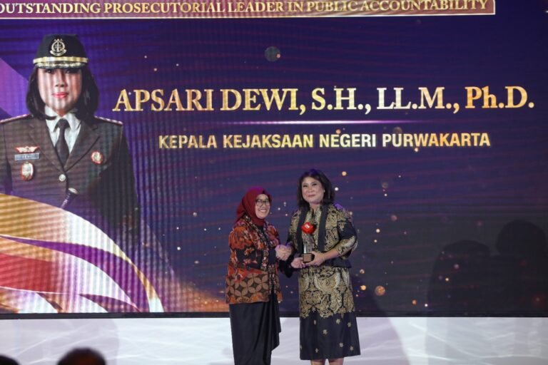 Tiga Srikandi Kejaksaan Raih CNN Indonesia Leading Women Awards 2026