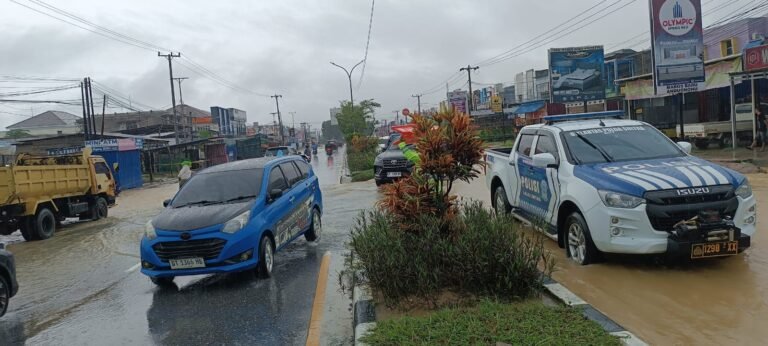 Banjir Anduonohu, Ditlantas Sultra Alihkan Arus Jalan Martandu