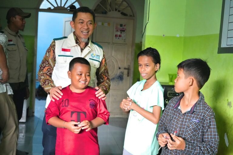 YBM PLN Sulselrabar Berbagi Bantuan untuk Anak Panti Asuhan