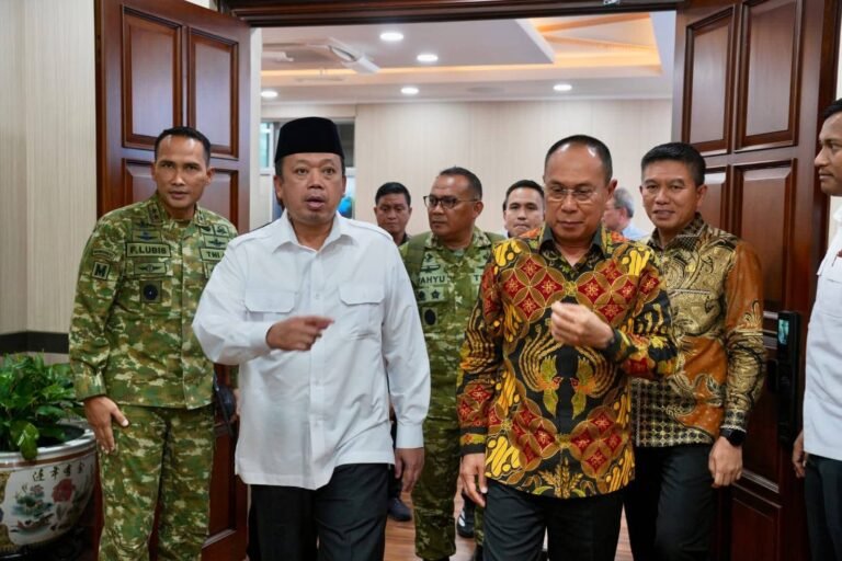 Gubernur Sultra Bahas Lahan Eks HGU untuk Markas Kopassus