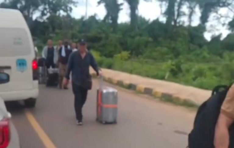 Video Kedatangan TKA China di PT IPIP Kolaka Viral di Media Sosial