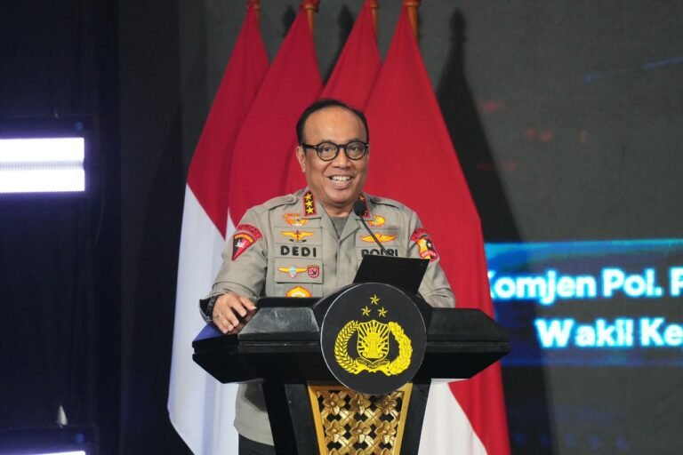 Wakapolri Bedah Buku Ancaman Terorisme Digital dan Gamifikasi Kekerasan