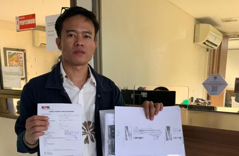 Puskom Laporkan Dugaan Suap IAI Rawa Aopa ke KPK